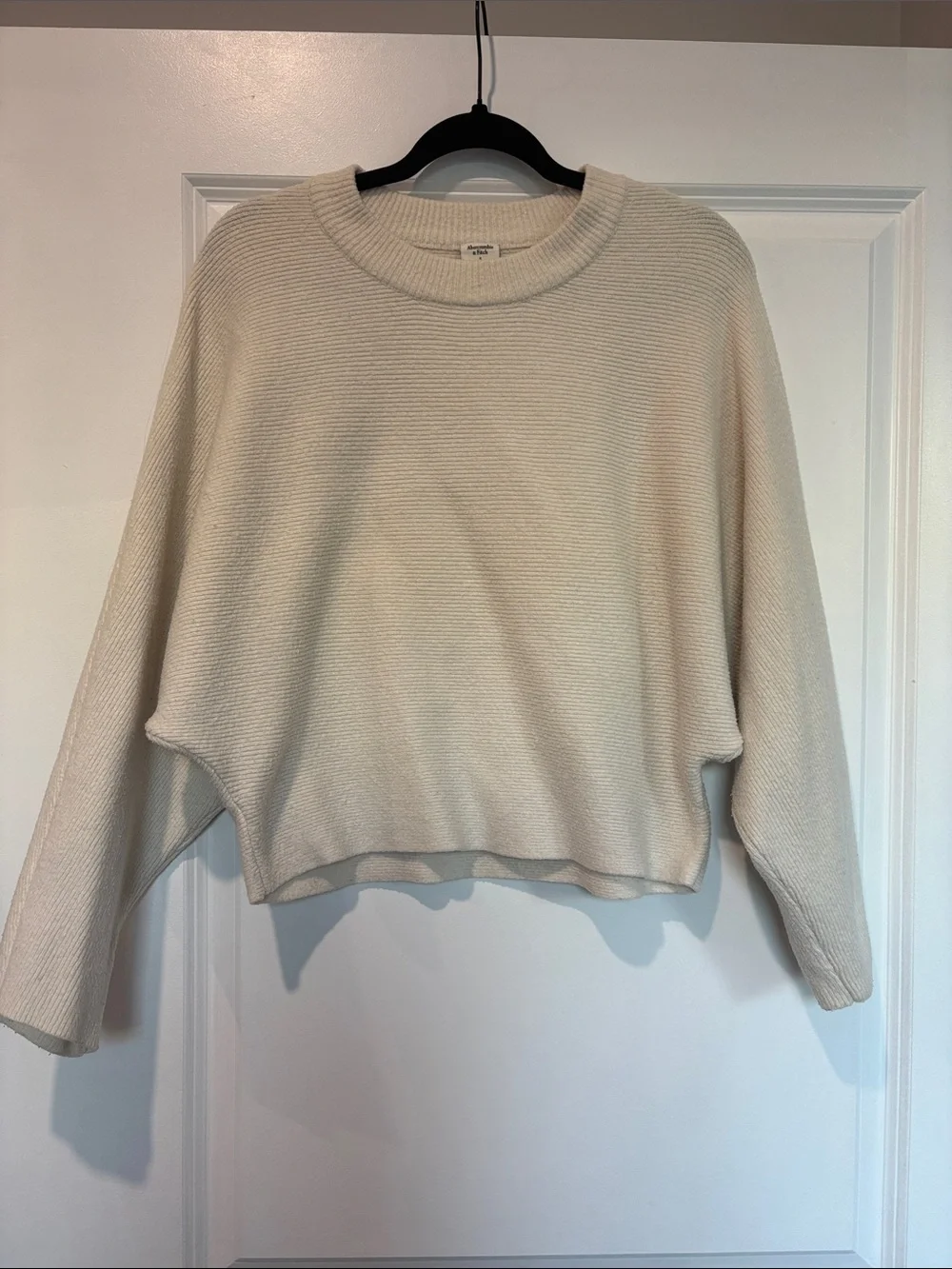 Abercrombie & Fitch Cream Ribbed Crewneck Sweater